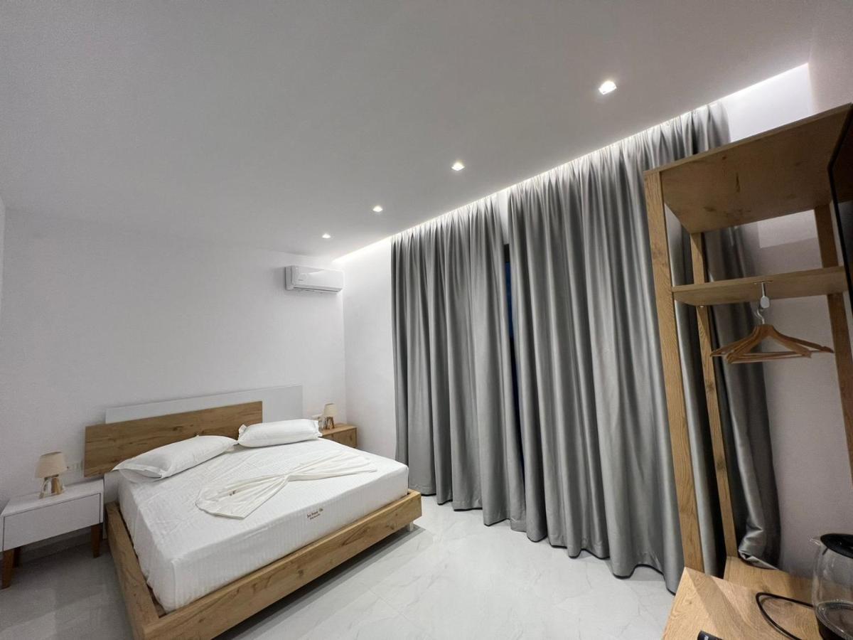 Sea Breeze Villa Sarande Ngoại thất bức ảnh