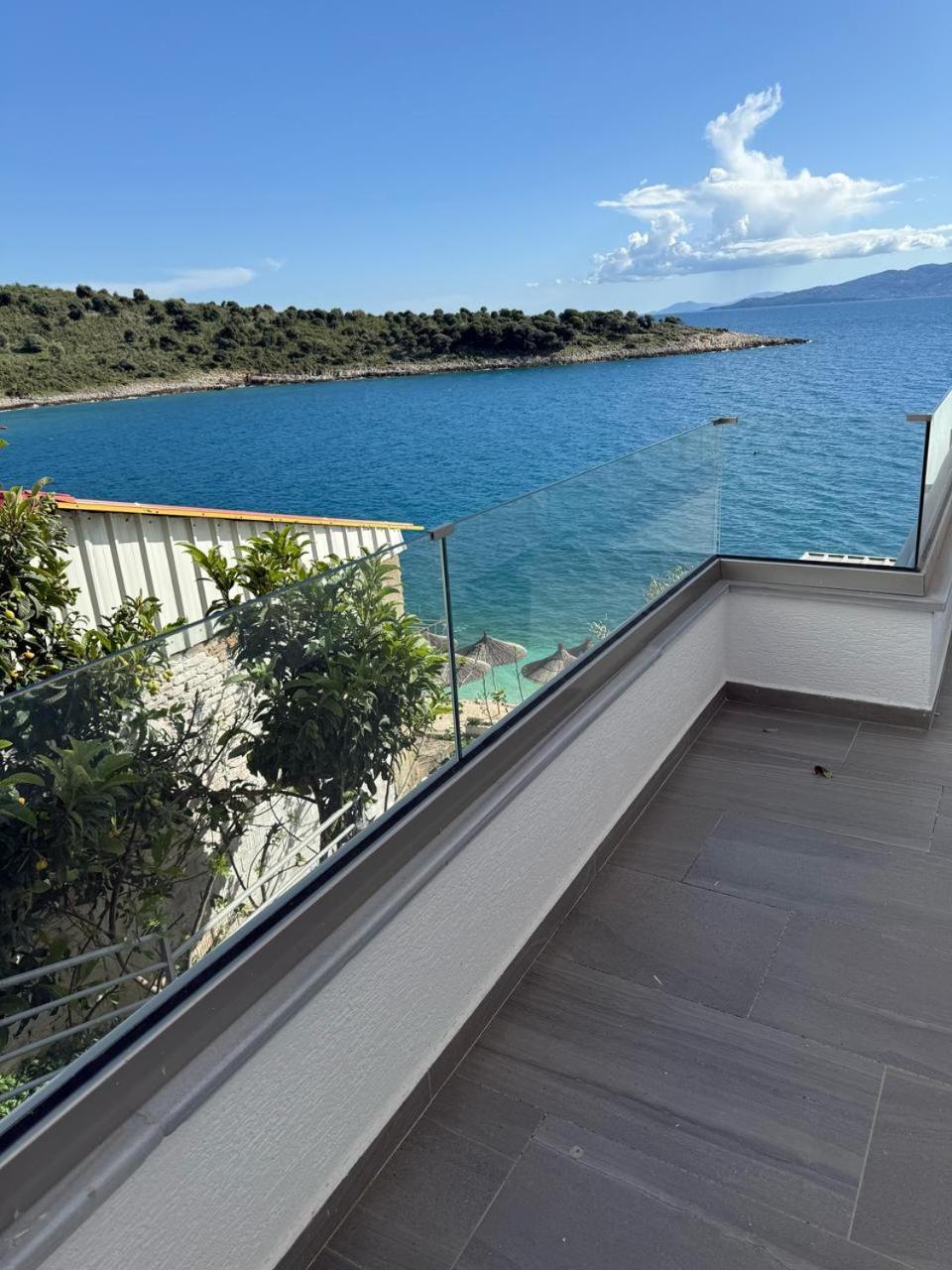 Sea Breeze Villa Sarande Ngoại thất bức ảnh