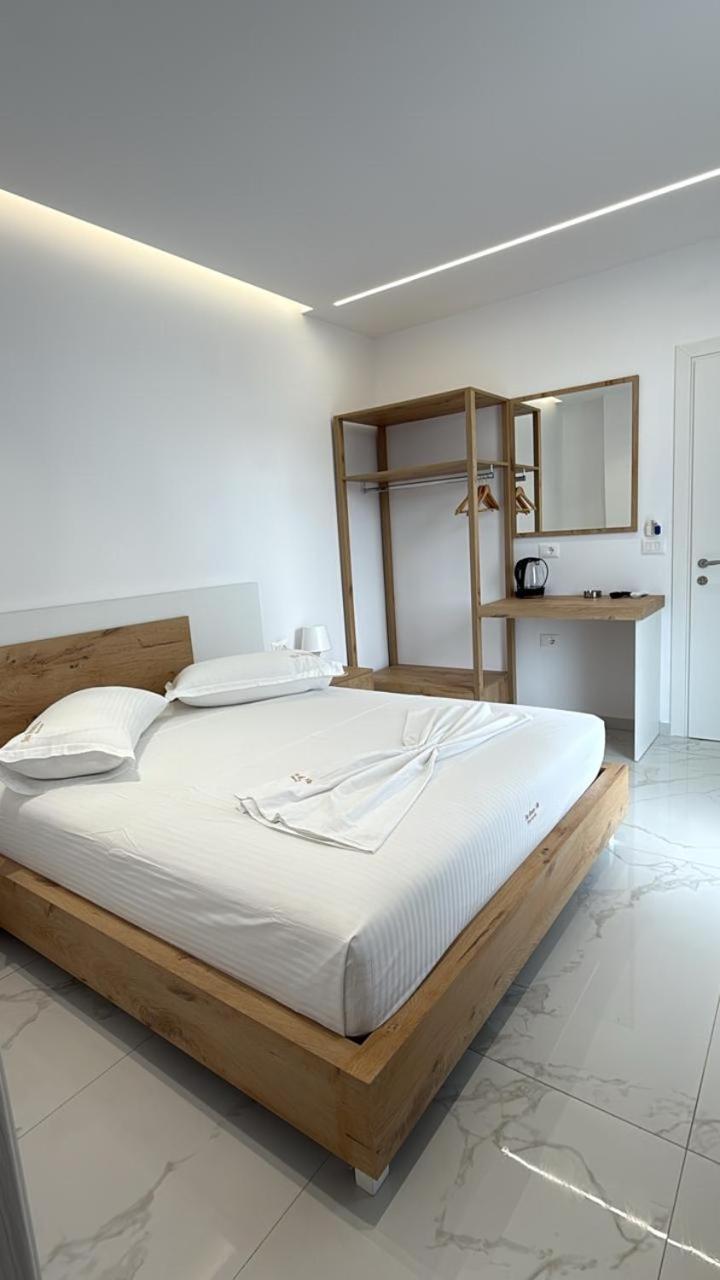 Sea Breeze Villa Sarande Ngoại thất bức ảnh