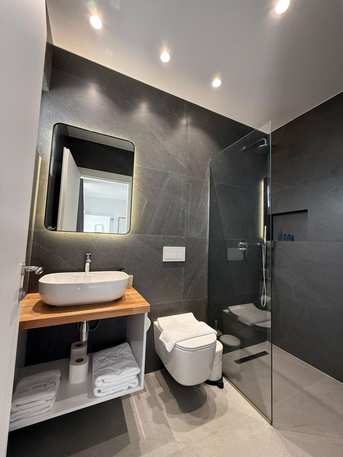 Sea Breeze Villa Sarande Ngoại thất bức ảnh